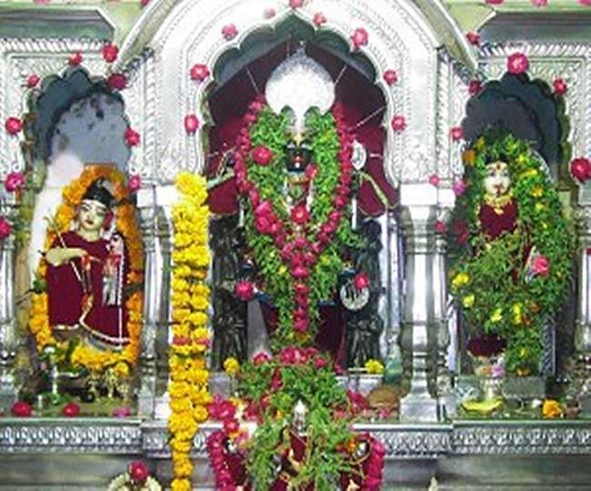23_08_2019-gopal_temple_ujjain_pic_19512384